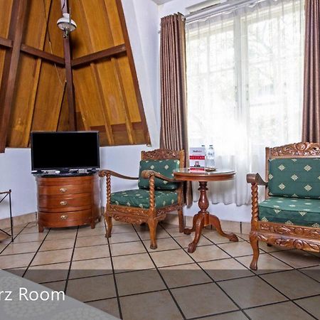 Reddoorz Plus Near Parahyangan University Bandung Exteriör bild