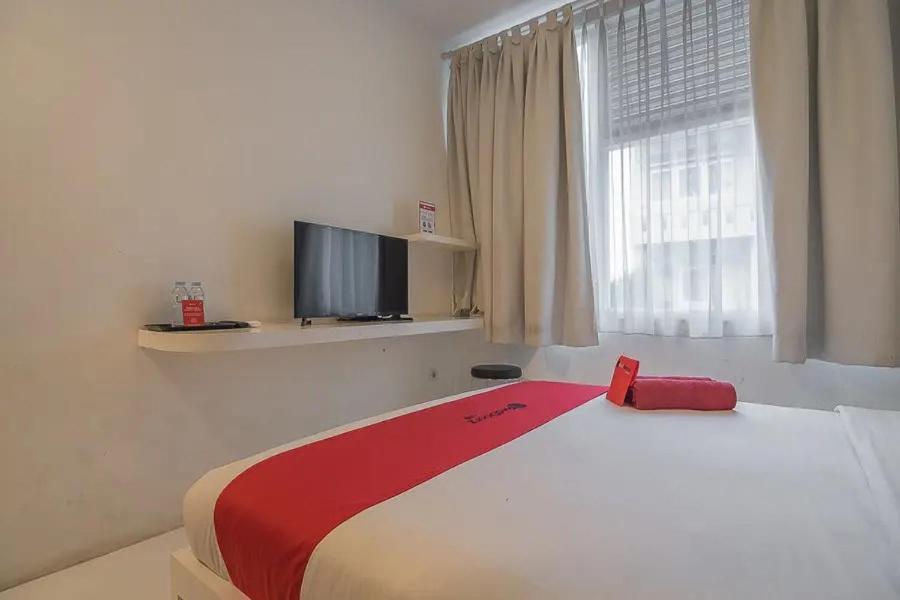 Reddoorz Plus Near Parahyangan University Bandung Exteriör bild