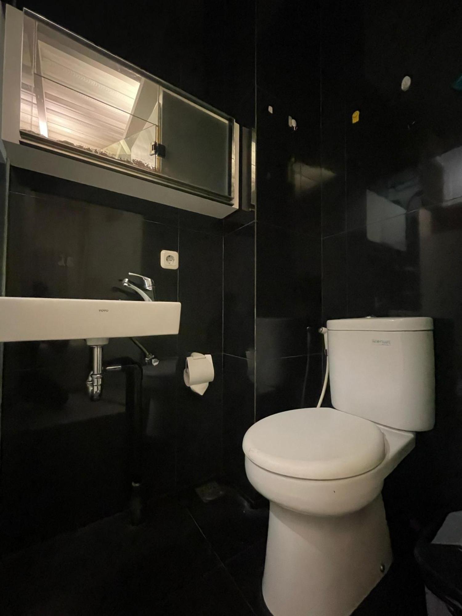 Reddoorz Plus Near Parahyangan University Bandung Exteriör bild