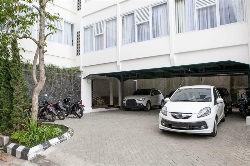 Reddoorz Plus Near Parahyangan University Bandung Exteriör bild